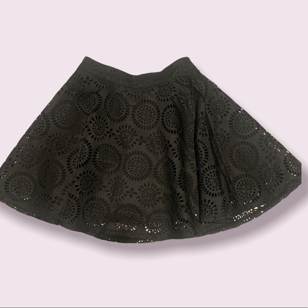 👗Feminine skirt black and fluffy